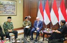 Penasehat Presiden Palestina Mahmoud Al-Habbash Juluki  Gus Yahya ‘Bapak Palestina’ dan Bu Retno Marsudi ‘Ibu Palestina’