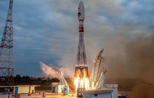 Rusia Luncurkan Tiga Satelit Iran ke Orbit Rendah Bumi