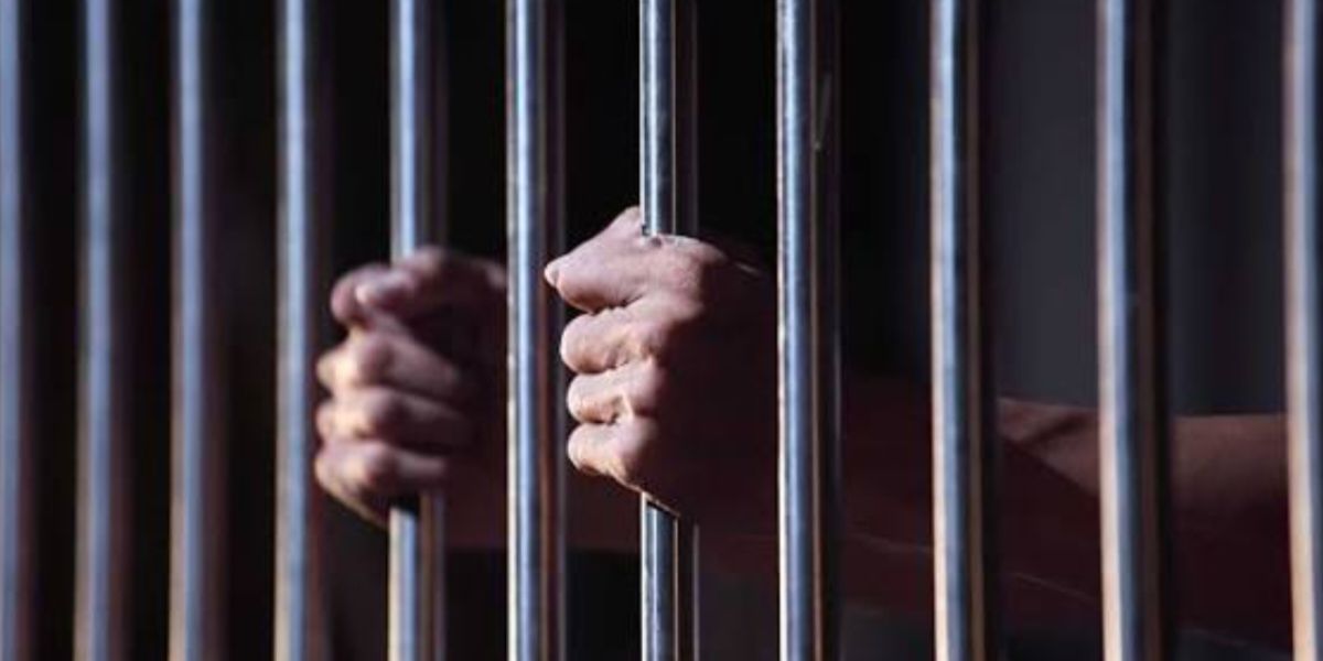 Di Balik Jeruji Bantul, Seorang Tahanan Menyambut Lebaran dengan Sepotong Kue dari Polisi
