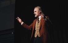 Filosofi Menulis Dr. Jordan Peterson: Hasilkan Tulisan Mendalam dan Efektif