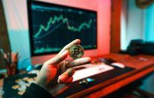 Kendati Berisiko Tinggi, Remaja Dinilai Perlu Belajar Investasi Kripto Tuk Asah Skill Finansial di Era Digital