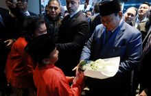 Bahagia Diana Dapat Tanda Tangan Prabowo di New York: Saya Fans Die-Hard!