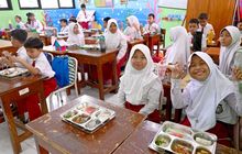 DPR Usulkan Sekolah Jadi Pengelola Program Makan Bergizi Gratis