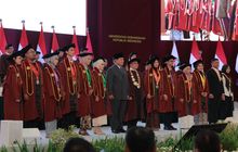 Momen Aulia Yasmin, Mitra ShopeeFood yang Jadi Sarjana Terbaik UKRI Berkat Pendidikan Gratis