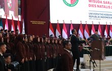 Momen Prabowo Nyanyikan “Kasih Ibu” Bareng Wisudawan Mahasiswa UKRI: Hormati Orang Tuamu!