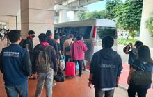 Puluhan WNI Korban TPPO di Myanmar Tiba di Indonesia, Kemlu: Semuanya akan Dipulangkan ke Daerah Masing-Masing