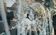 Ngotot Juga Harus Ngotak: Hentikan Aksi Anarkisme, Premanisme, Vandalisme dan Penjarahan