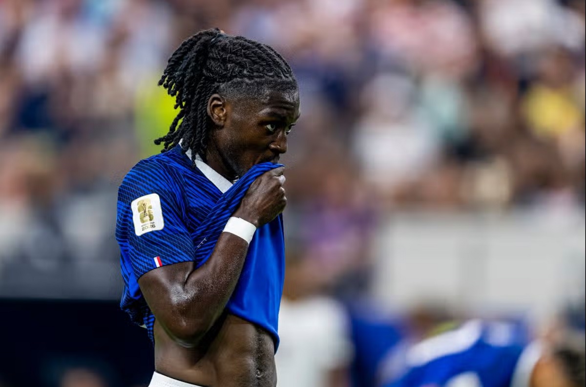 Man United Tikung Real Madrid & Chelsea dalam Perburuan Manu Kone